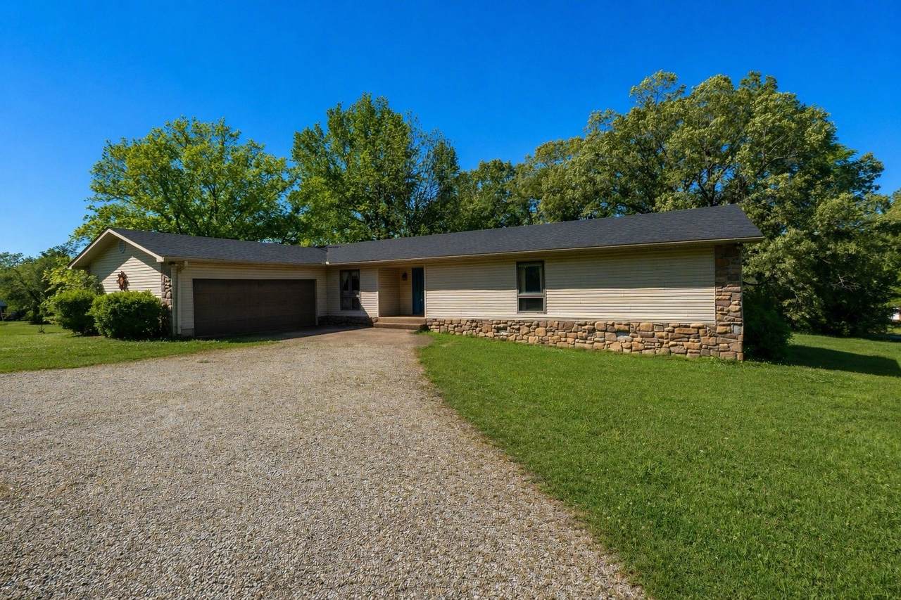356 Old Lexington Hwy - Photo 1