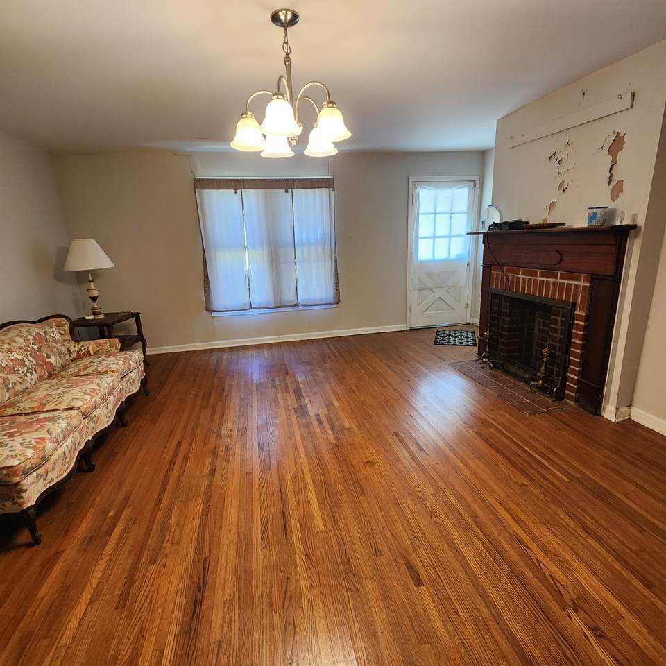 https://bt-photos.global.ssl.fastly.net/nashville/1280_boomver_1_RTC3183673-1.jpg