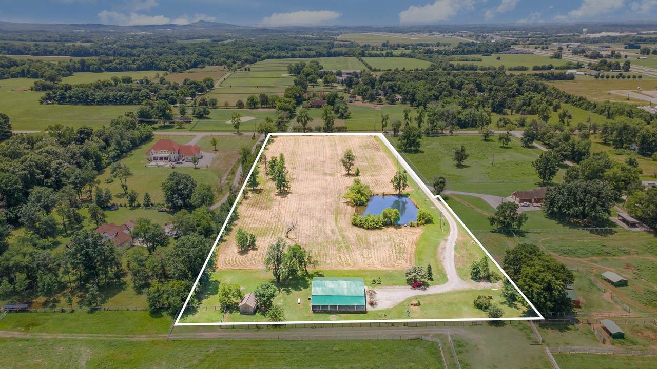 129 Highway 82 East - Photo 1