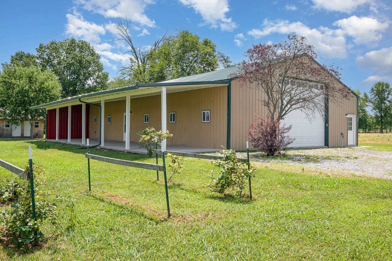 https://bt-photos.global.ssl.fastly.net/nashville/1280_boomver_1_RTC3183691-1.jpg