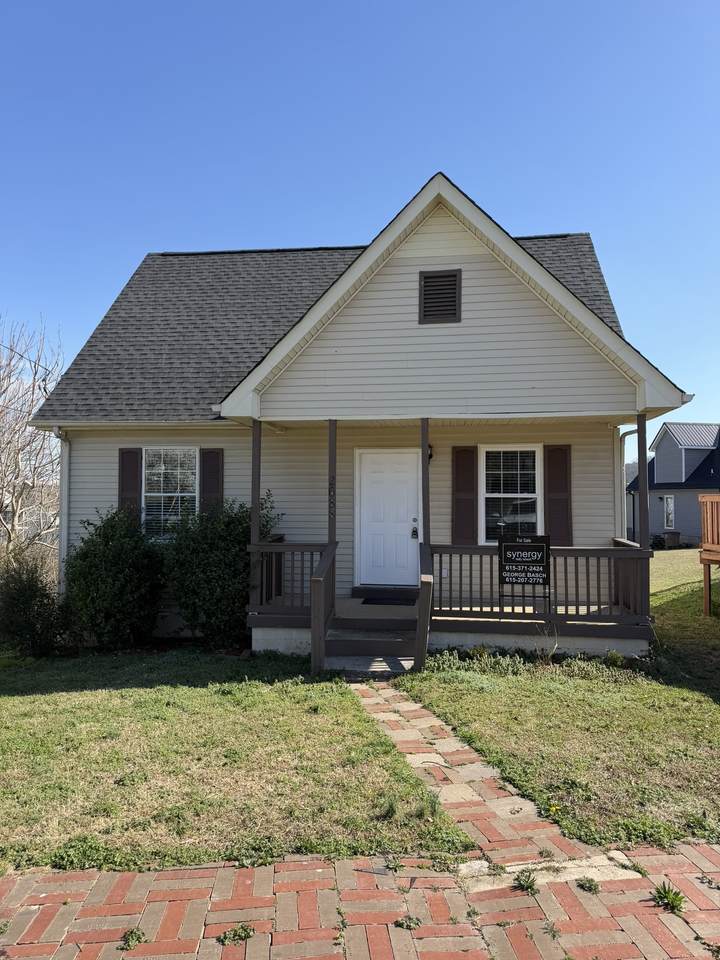 2688 Pine Ridge Dr - Photo 1