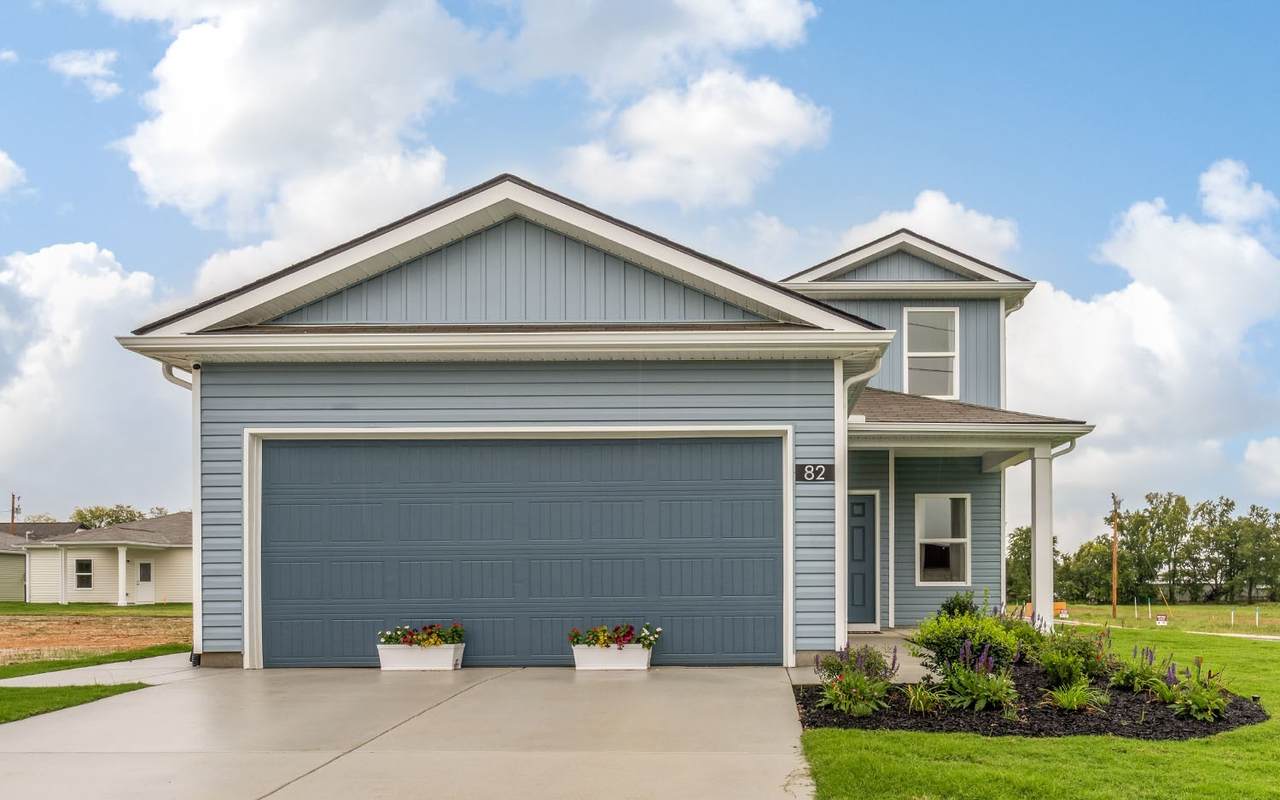 82 Phillips Drive - Photo 1
