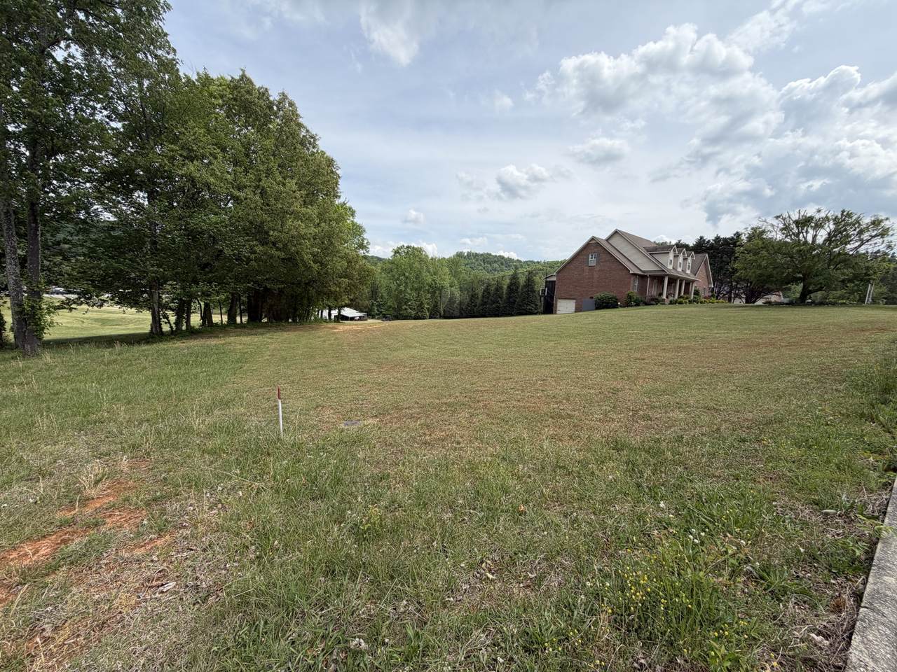 https://bt-photos.global.ssl.fastly.net/nashville/1280_boomver_1_RTC3184101-1.jpg