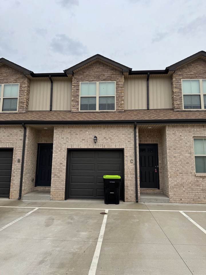 295 Smithson Ln - Photo 1