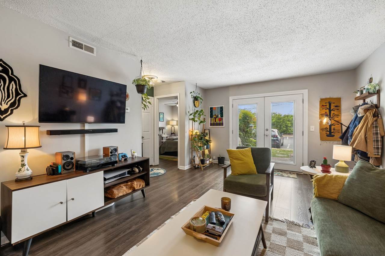 6680 Charlotte Pike - Photo 1