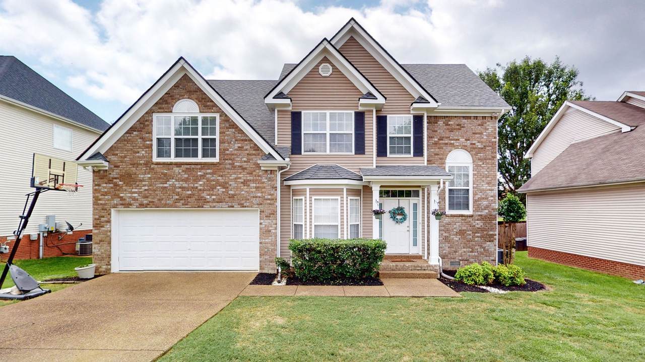 2259 Dewey Dr - Photo 1