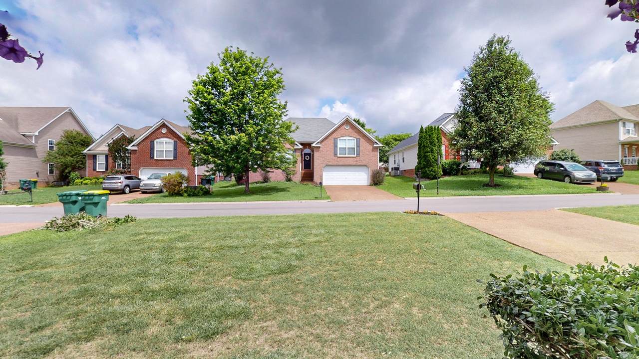 https://bt-photos.global.ssl.fastly.net/nashville/1280_boomver_1_RTC3184773-1.jpg