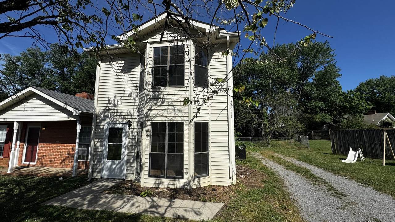 1808 Aster Ct - Photo 1