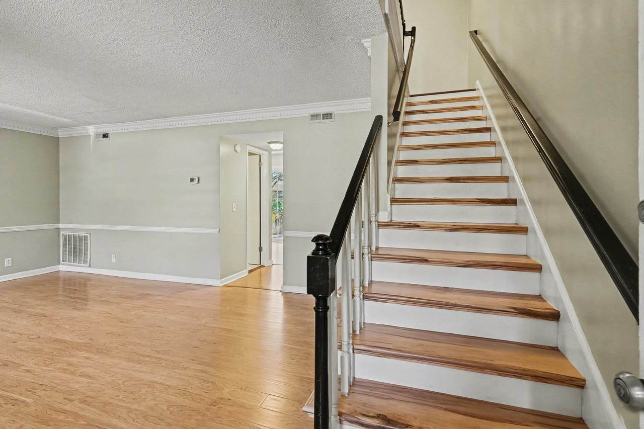https://bt-photos.global.ssl.fastly.net/nashville/1280_boomver_1_RTC3185106-1.jpg