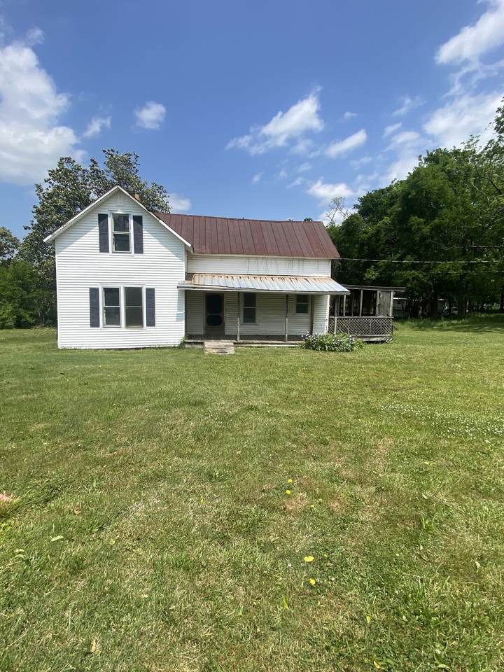 1499 Turnpike Rd - Photo 1