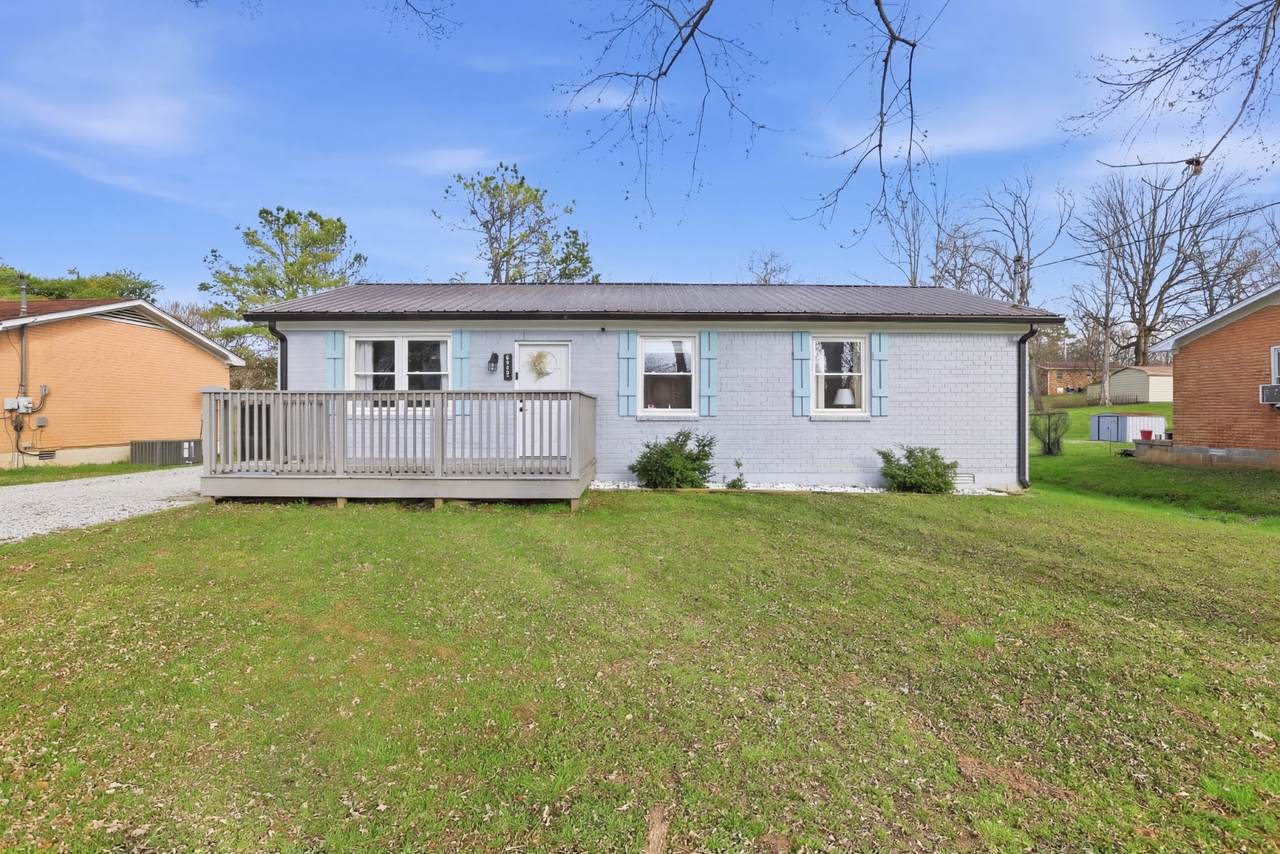 111 Amber Lynn Cir - Photo 1