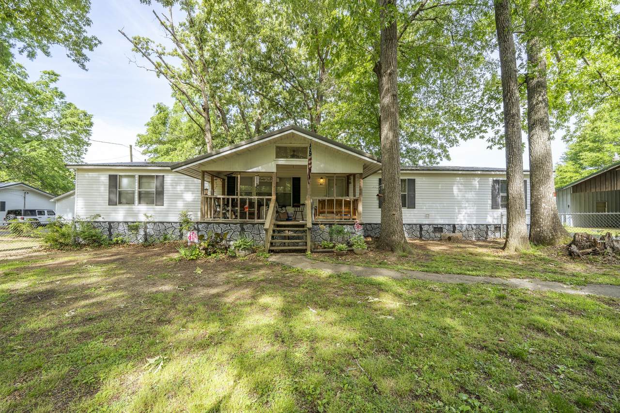 90 Shady Ln - Photo 1