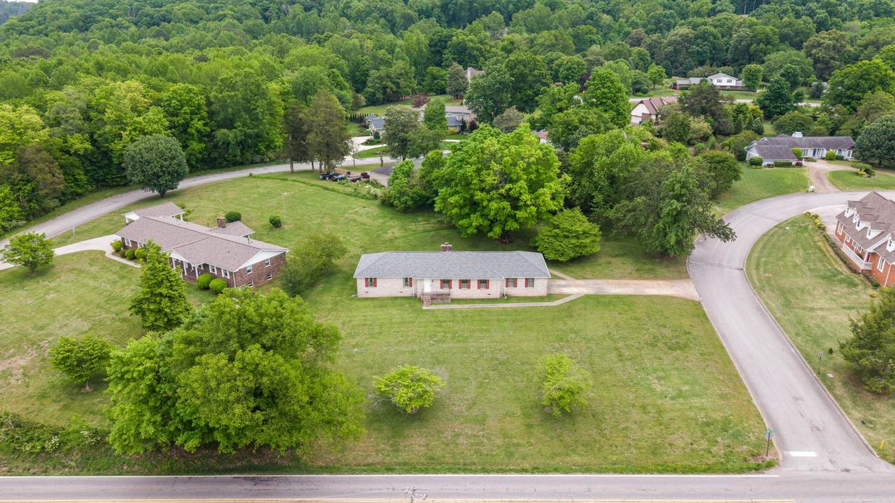 9501 Heathwood Drive - Photo 1