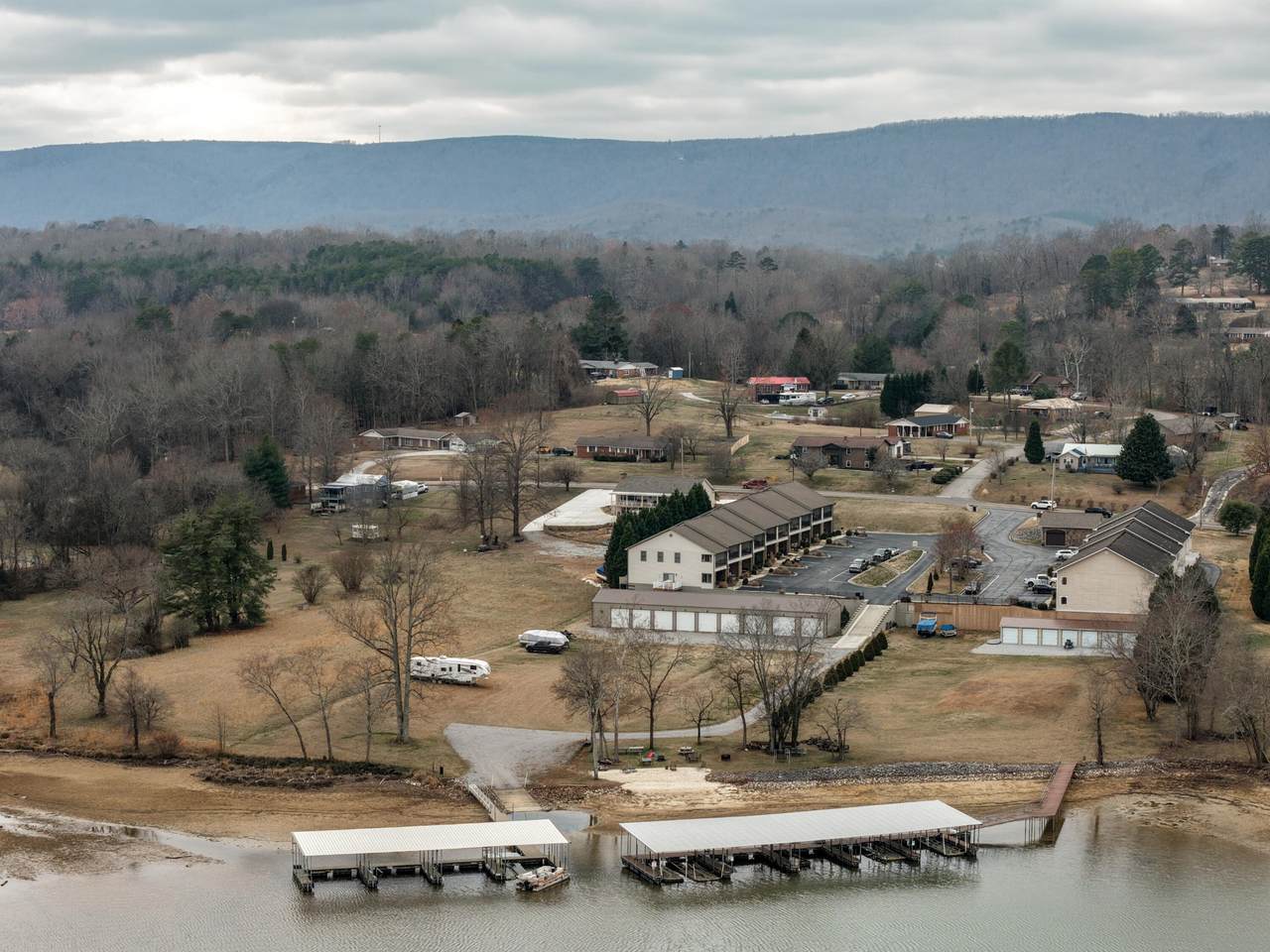 https://bt-photos.global.ssl.fastly.net/nashville/1280_boomver_1_RTC3185617-1.jpg