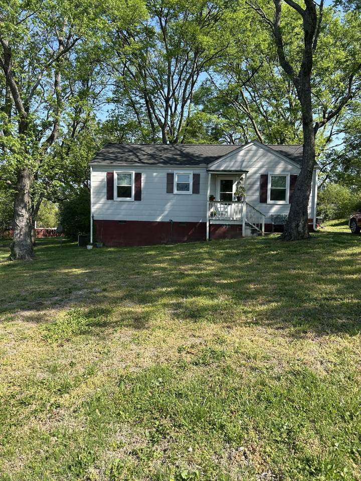 1926 Dahlia Dr - Photo 1
