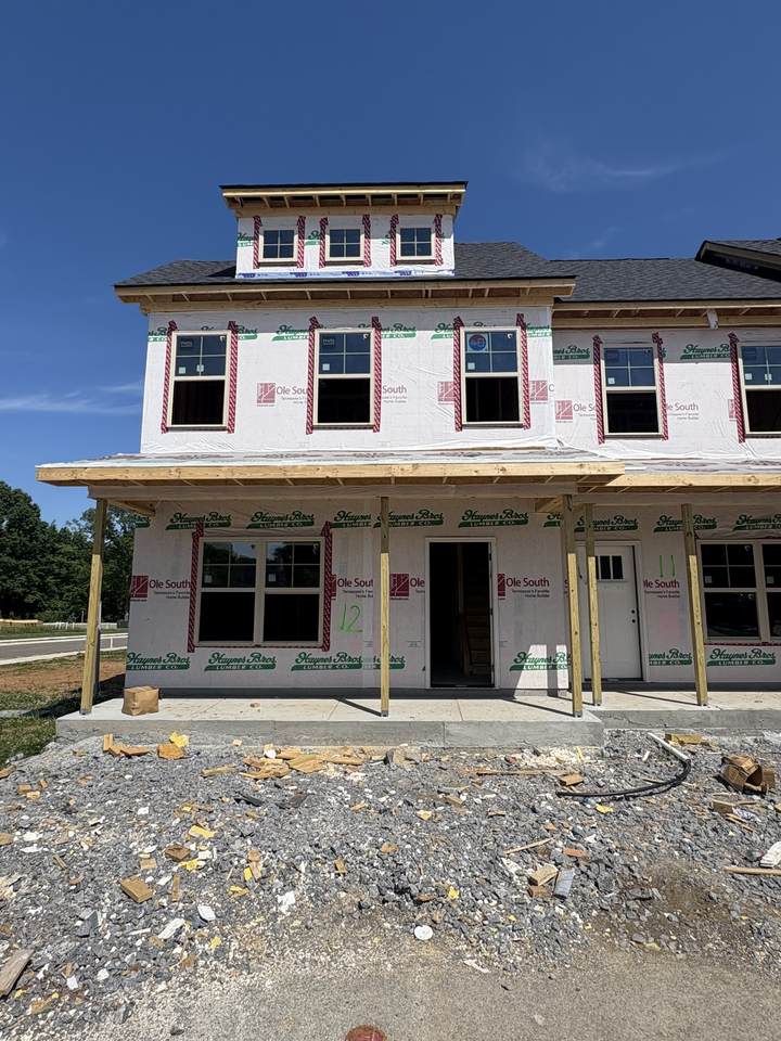 150 Ace Ave - Photo 1