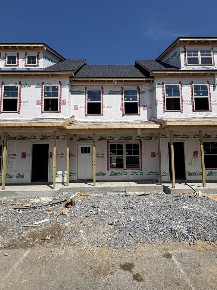 160 Ace Ave - Photo 1