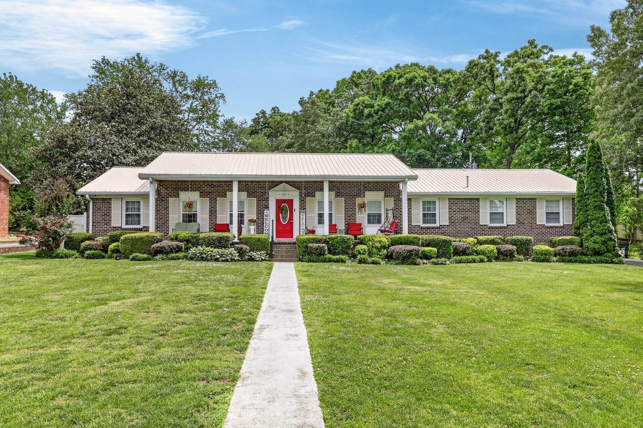 1107 Wilson Ave - Photo 1