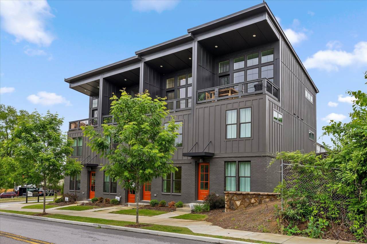 724 Belletrace Circle - Photo 1