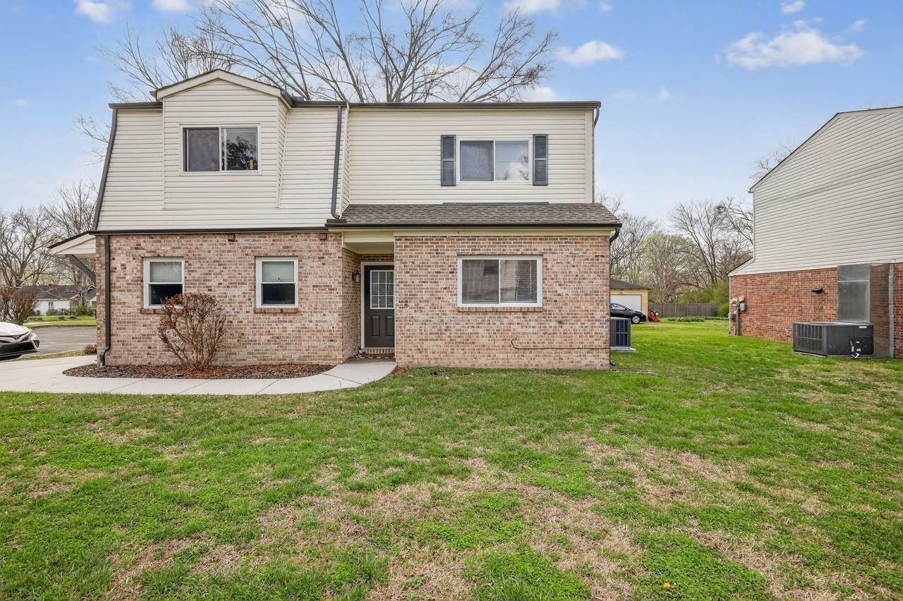 601 E Grundy St - Photo 1