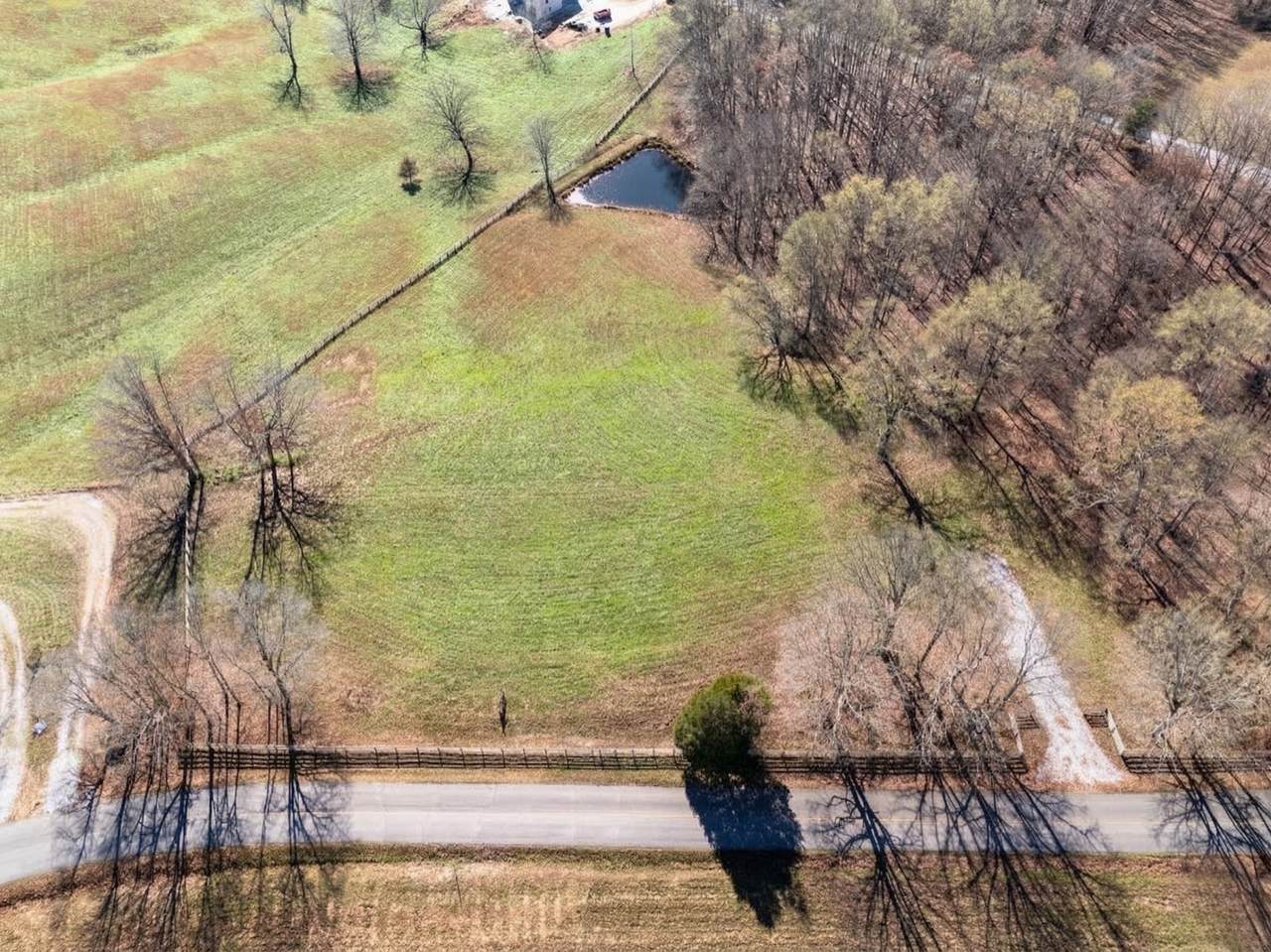 https://bt-photos.global.ssl.fastly.net/nashville/1280_boomver_1_RTC3186350-1.jpg
