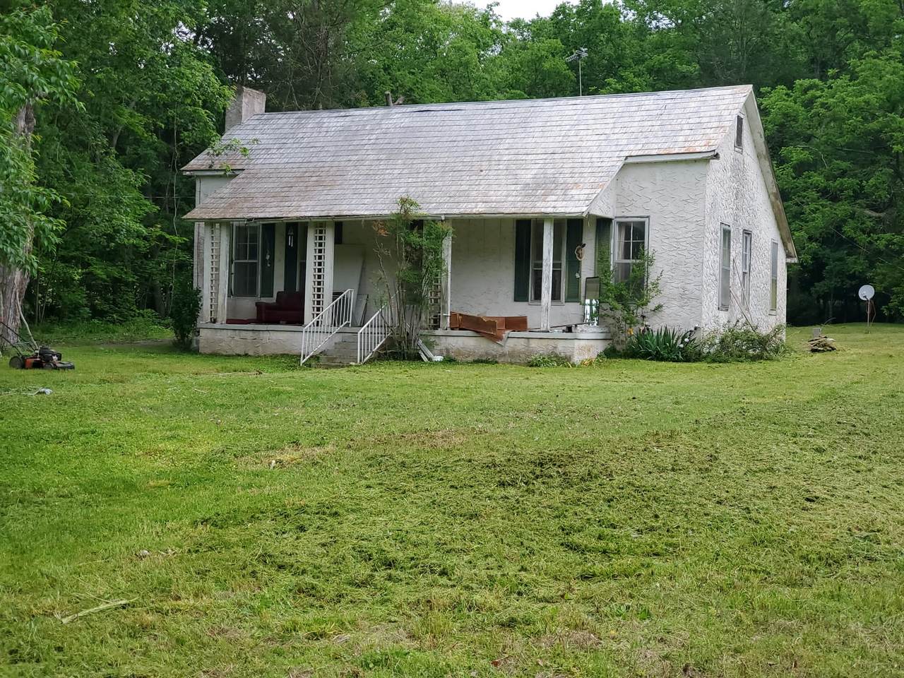 2350 Clifton Tpke - Photo 1