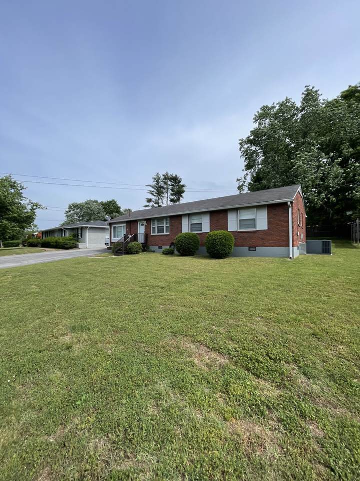 313 Bonnaridge Dr - Photo 1