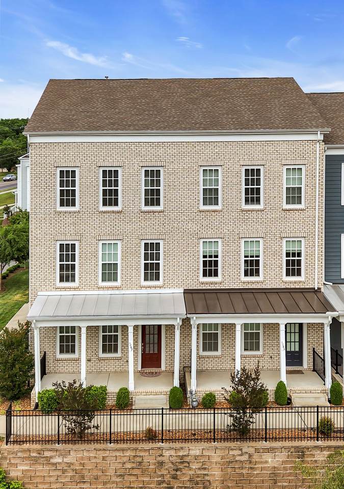 1067 Vida Way - Photo 1
