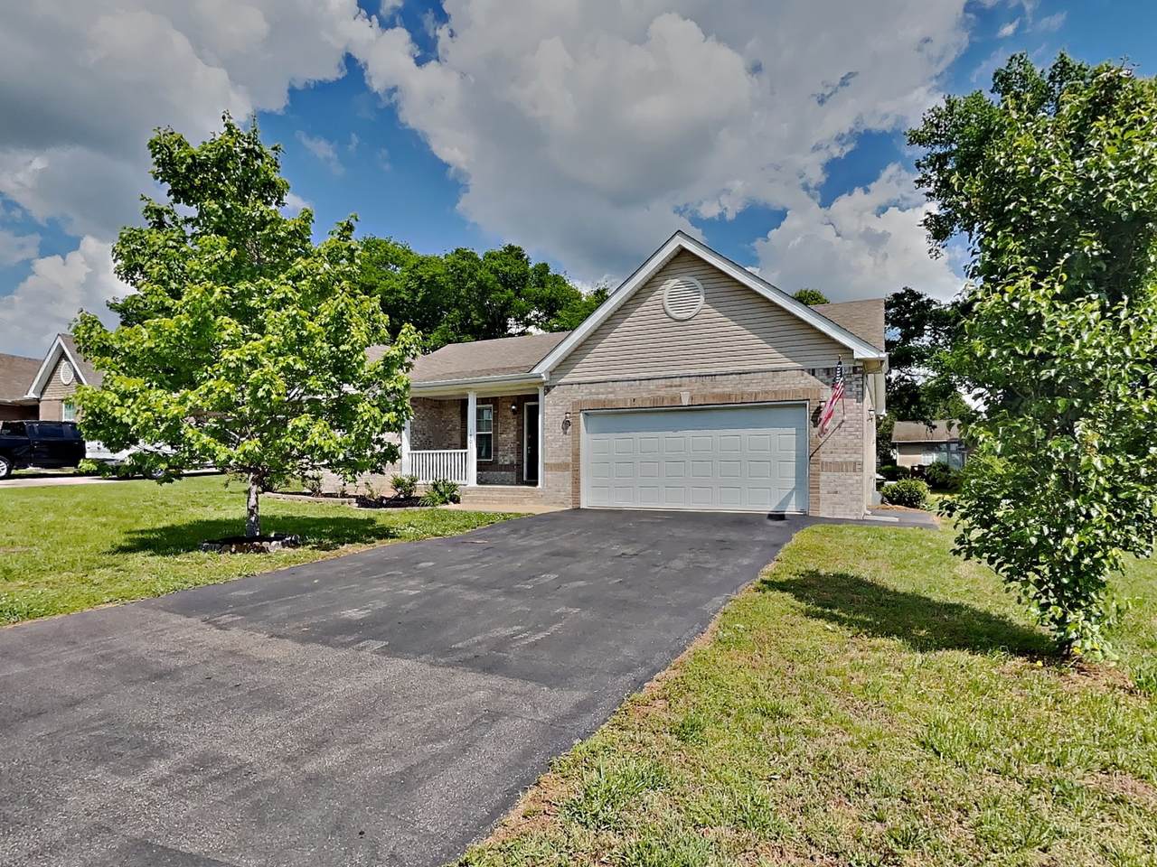 1901 Susan Rd - Photo 1