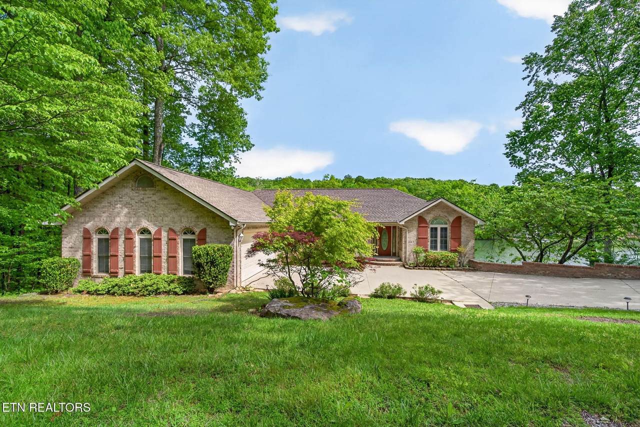 253 Dublin Lane - Photo 1