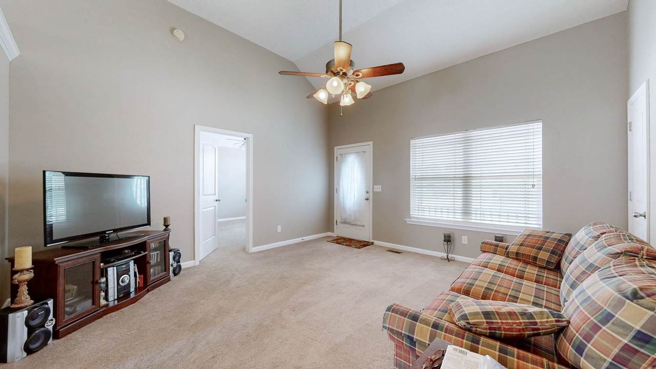 https://bt-photos.global.ssl.fastly.net/nashville/1280_boomver_1_RTC3189918-1.jpg