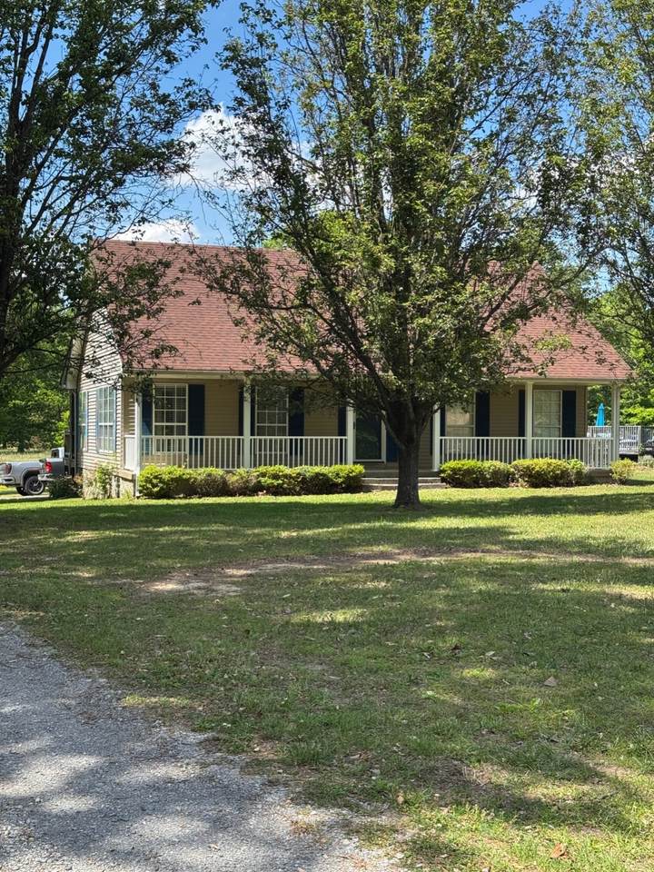 3594 Oak Grove Rd - Photo 1