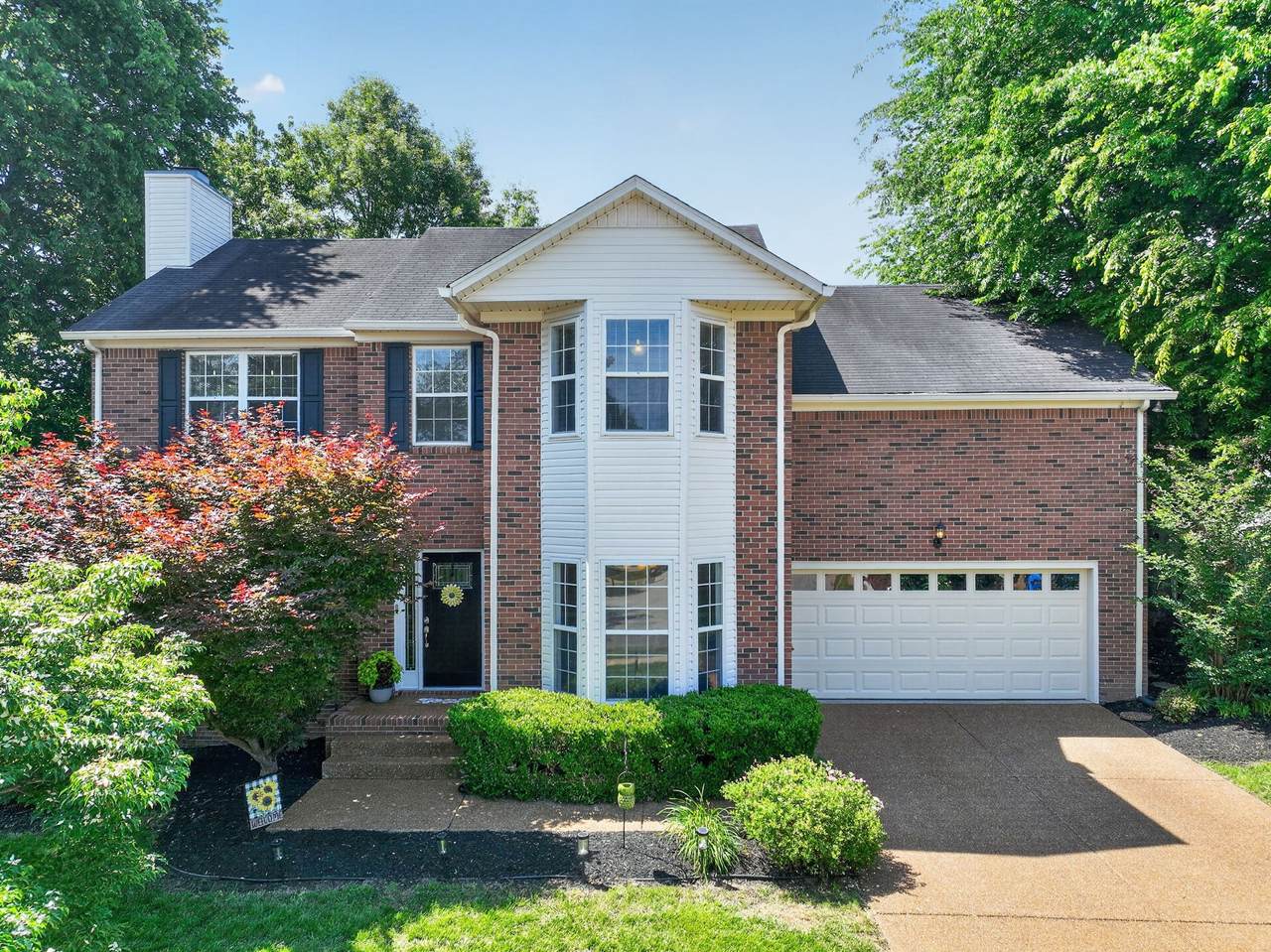 129 Deerview Dr - Photo 1