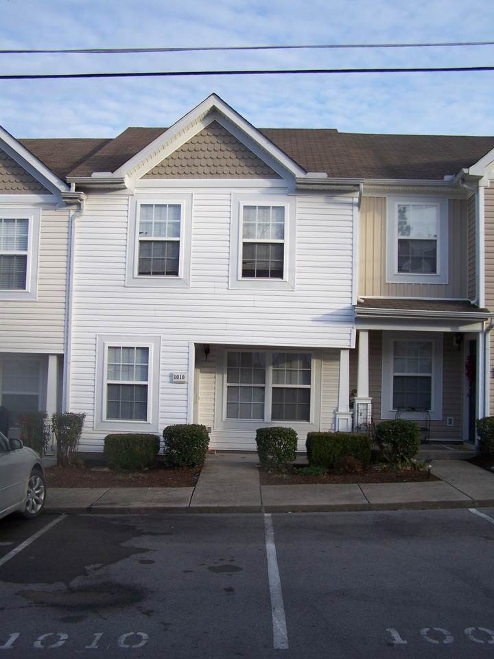 1010 Arlene Dr - Photo 1