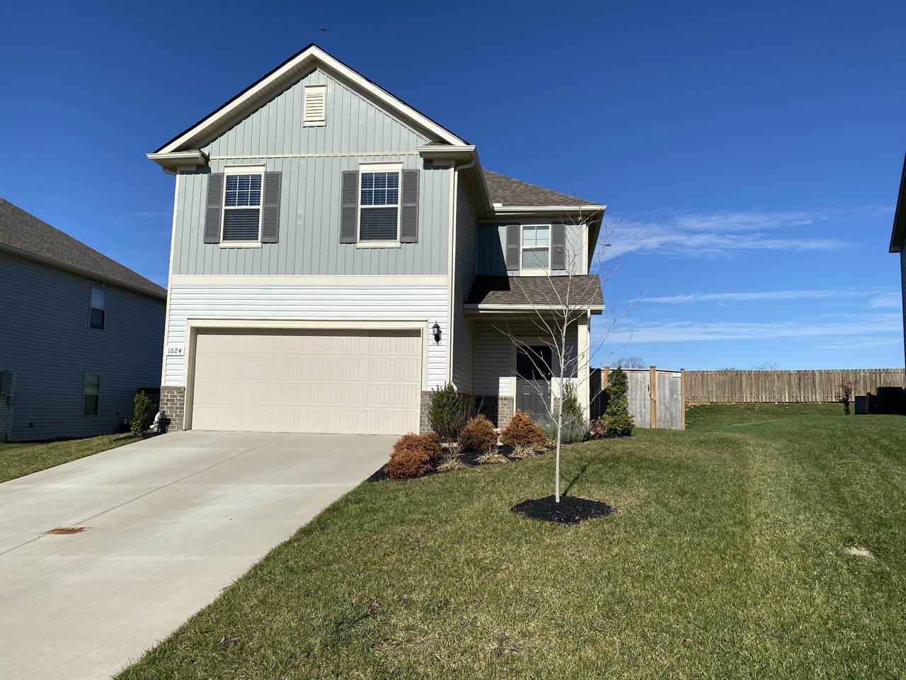 1024 Lonergan Cir - Photo 1