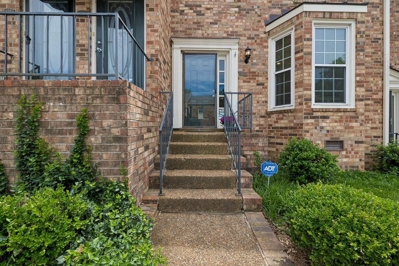 122 Matthew Ln - Photo 1