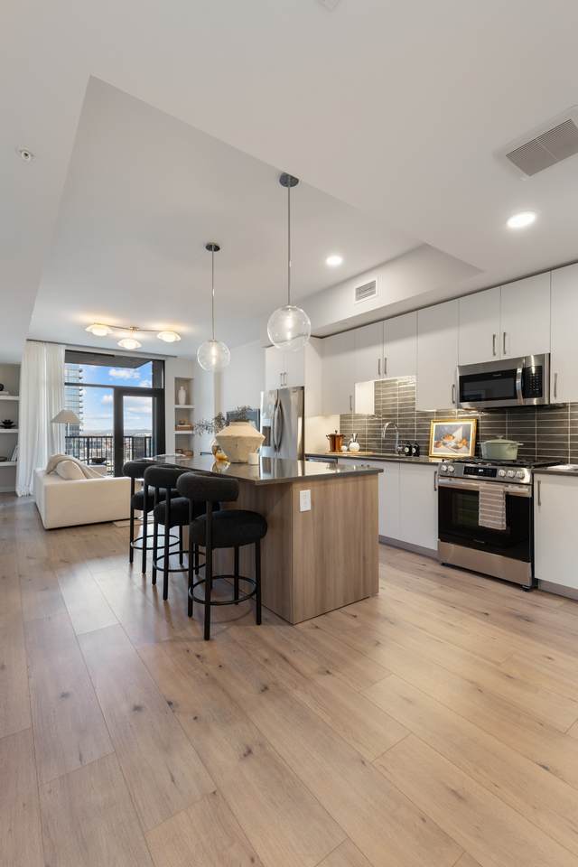 1212 Demonbreun St - Photo 1