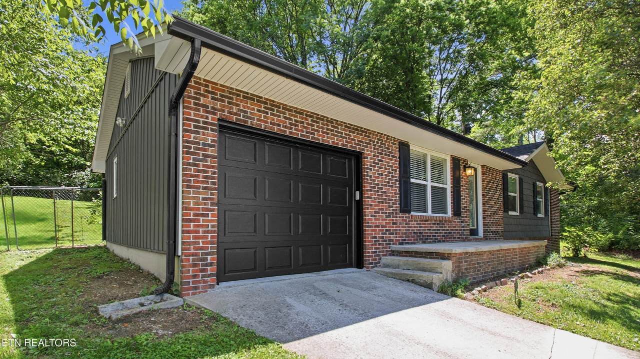 1940 Cecil Johnson Rd - Photo 1