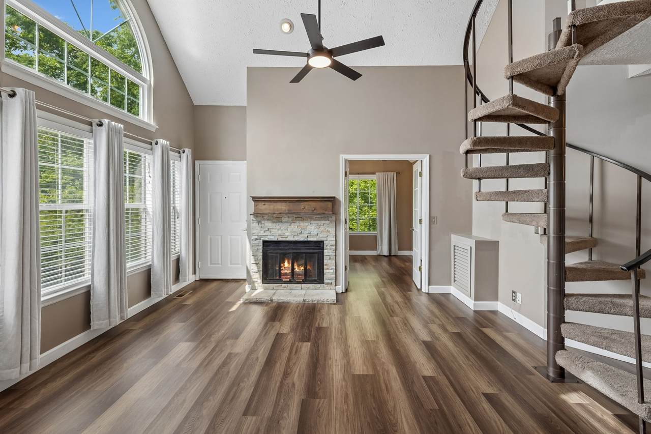 129 Cherry Hill Dr - Photo 1