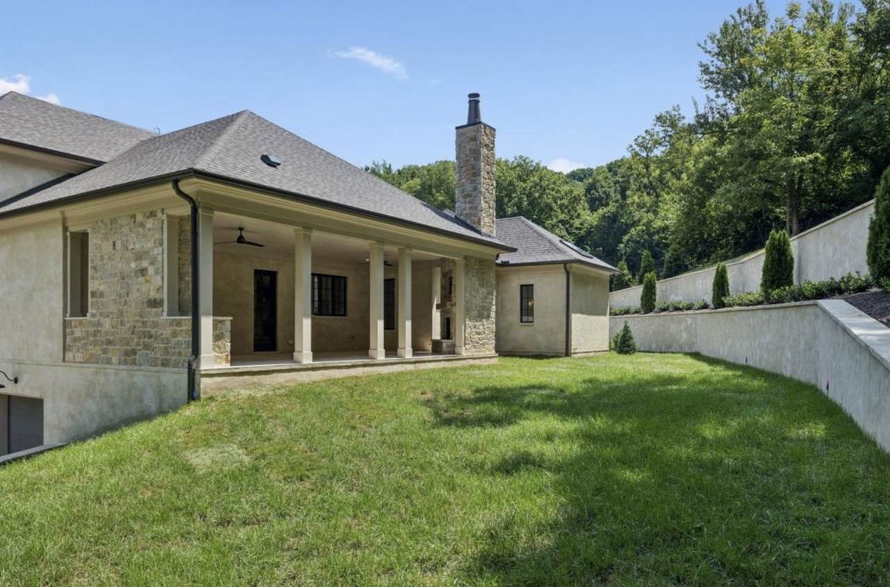 https://bt-photos.global.ssl.fastly.net/nashville/1280_boomver_1_RTC3191015-1.jpg