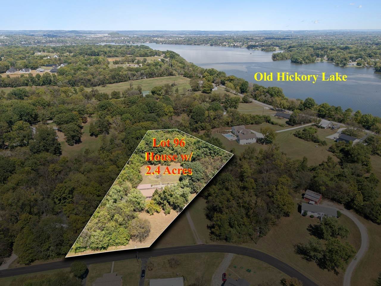 210 Crosswinds Dr - Photo 1