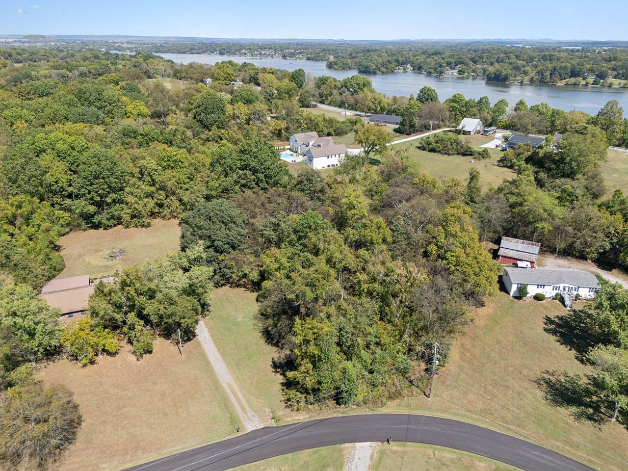 https://bt-photos.global.ssl.fastly.net/nashville/1280_boomver_1_RTC3191050-1.jpg