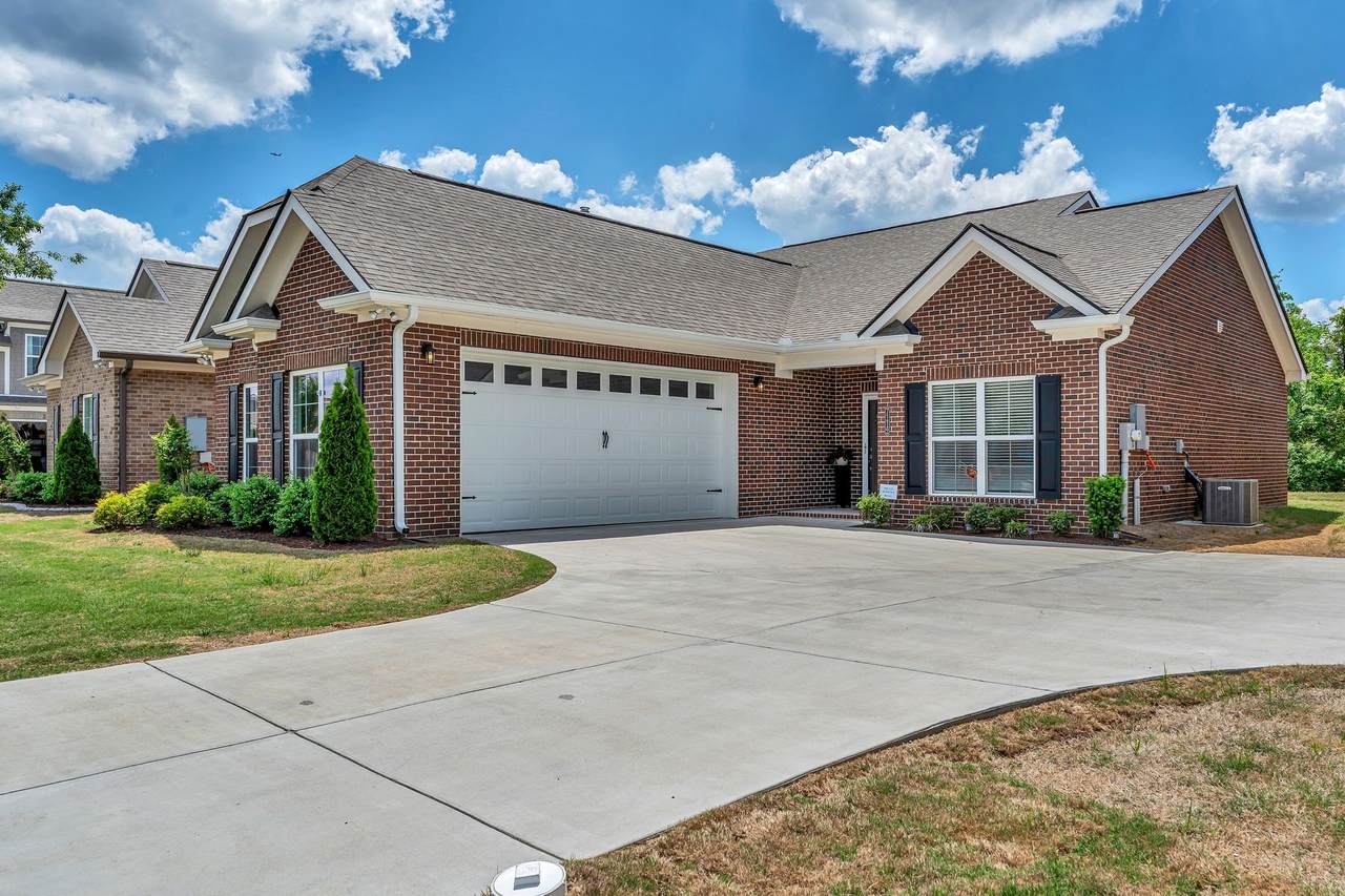 7112 Maddenwood Lane - Photo 1