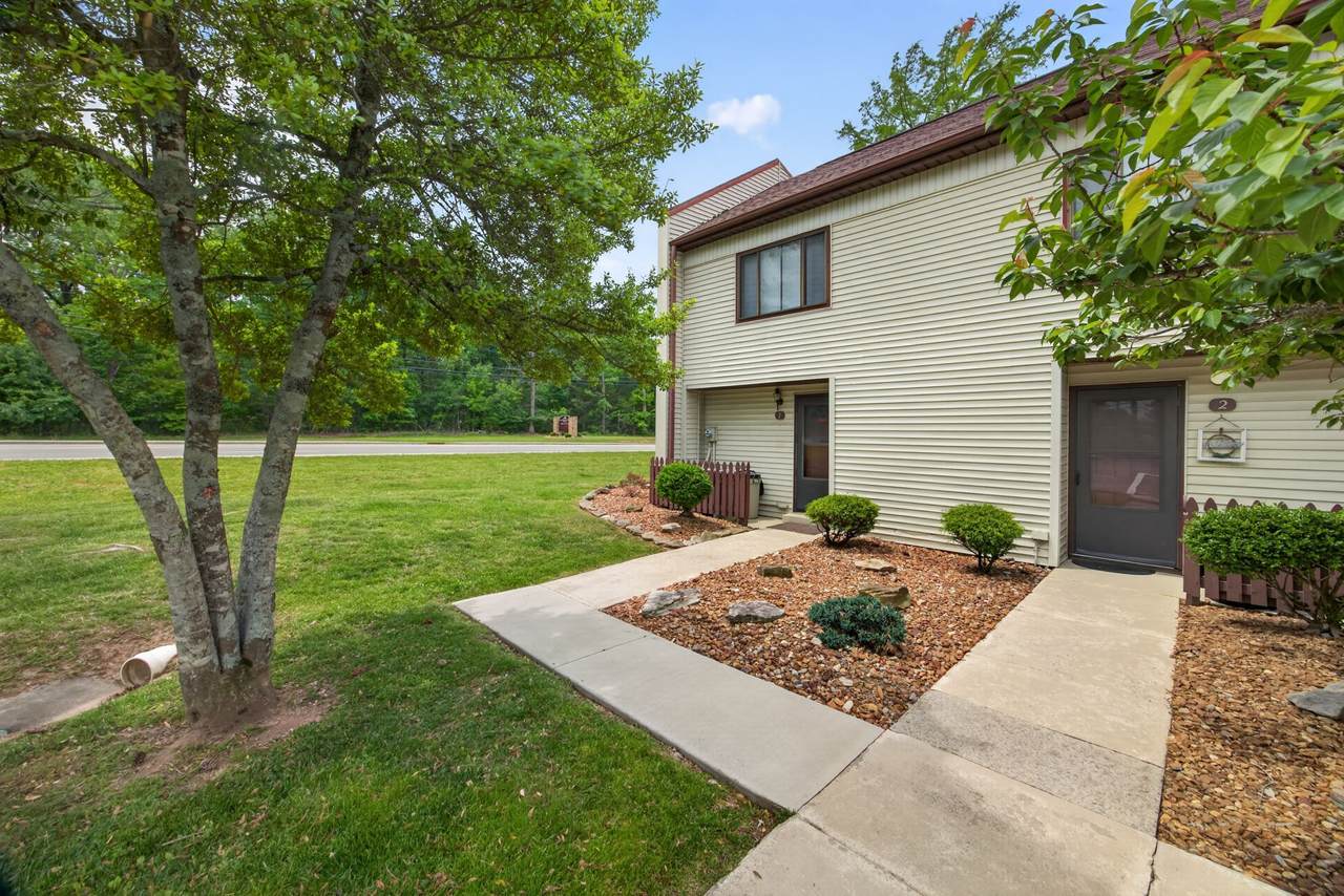 1 Wilshire Heights Dr - Photo 1