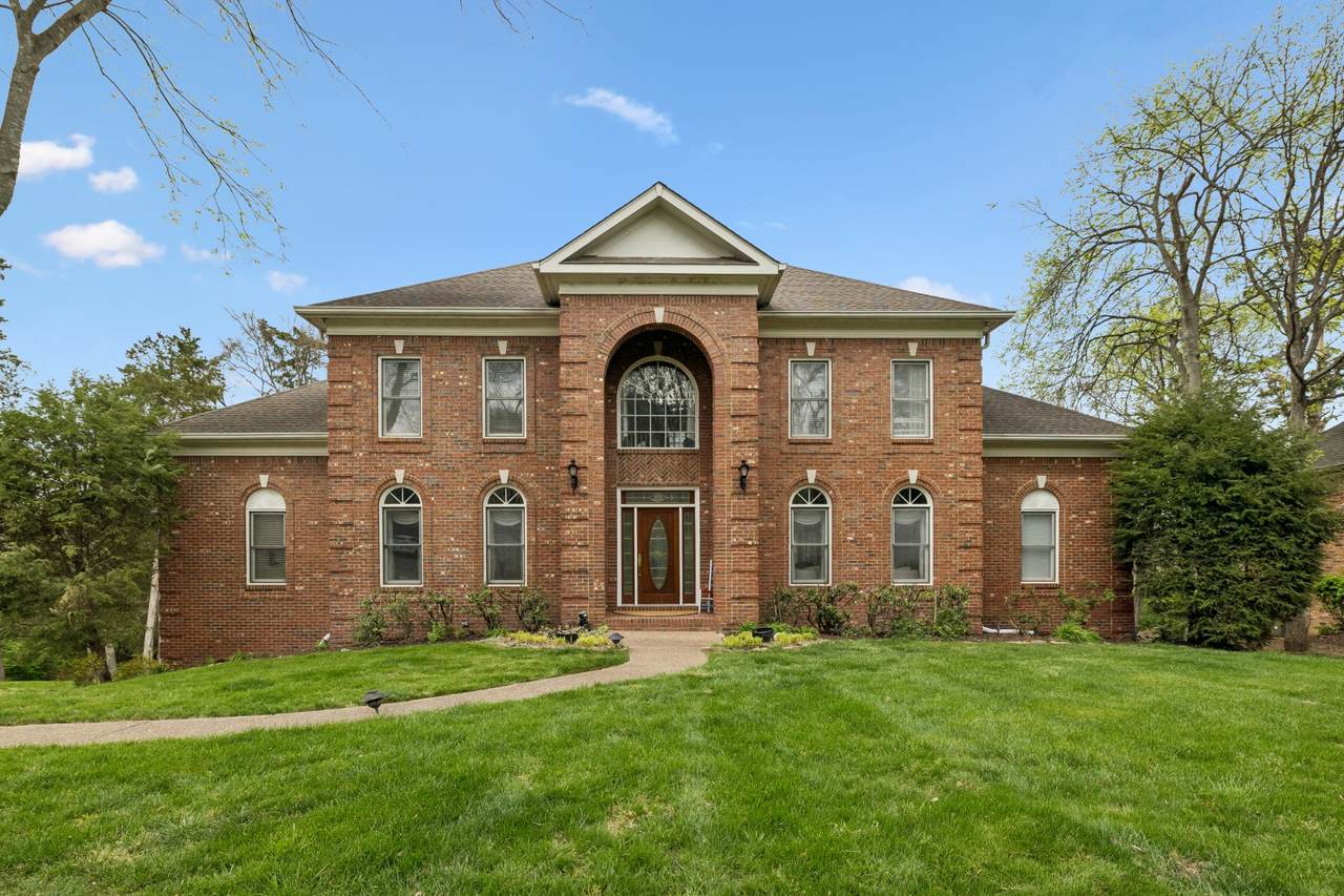 1022 Stonebridge Park Dr - Photo 1