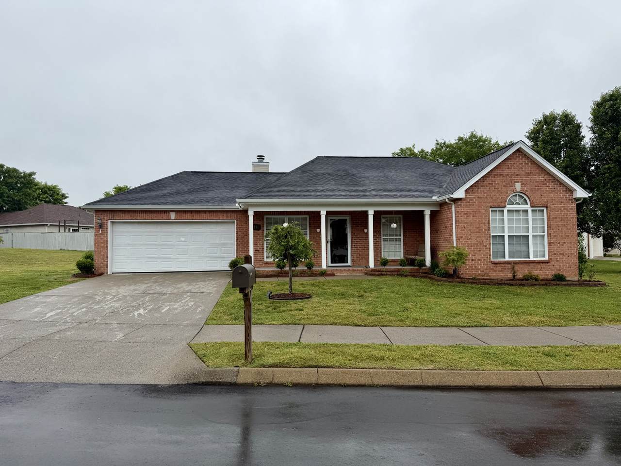 418 Knob Ct - Photo 1