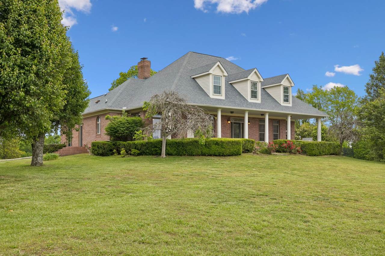 314 Fairview Rd - Photo 1