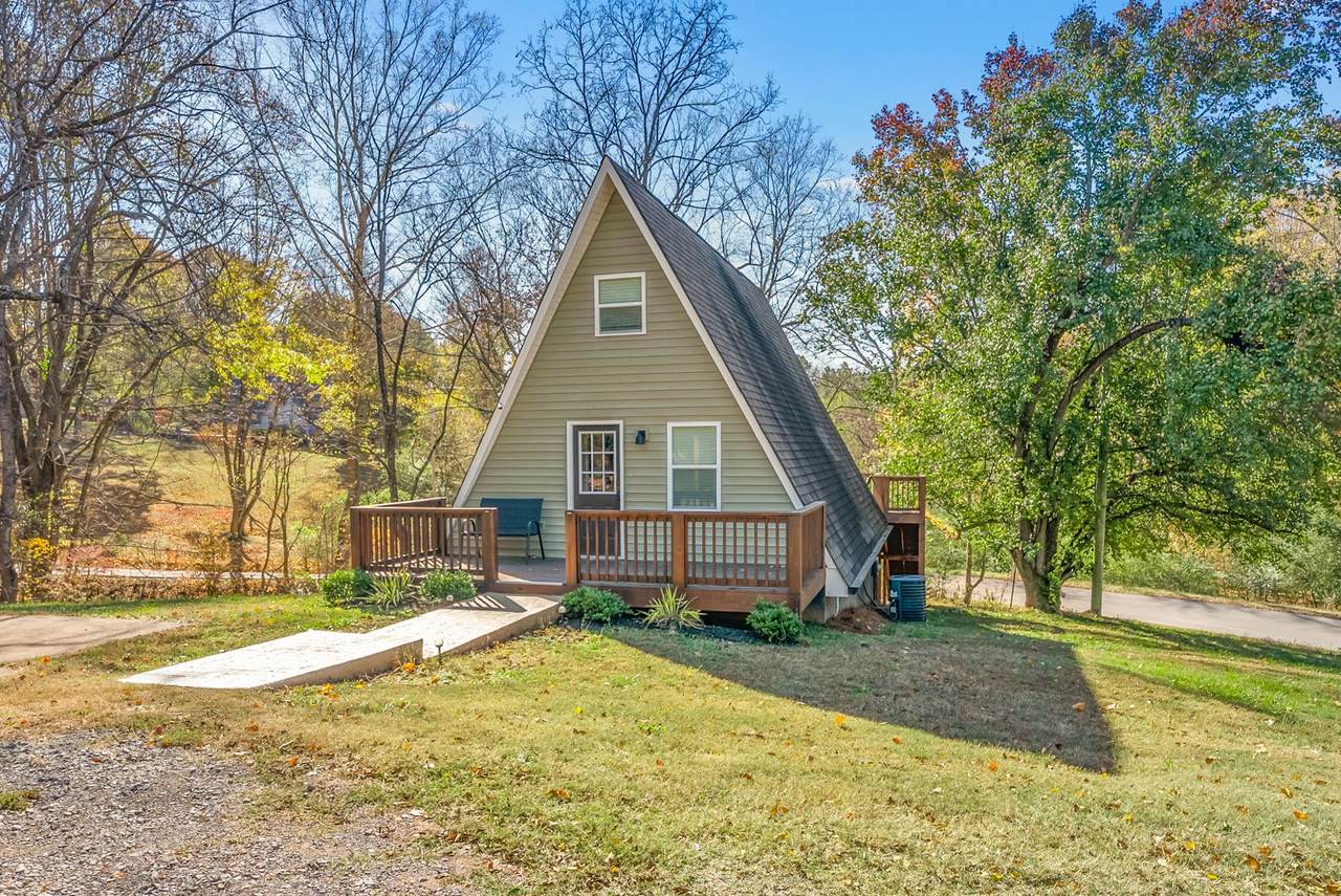 https://bt-photos.global.ssl.fastly.net/nashville/1280_boomver_1_RTC3191397-1.jpg