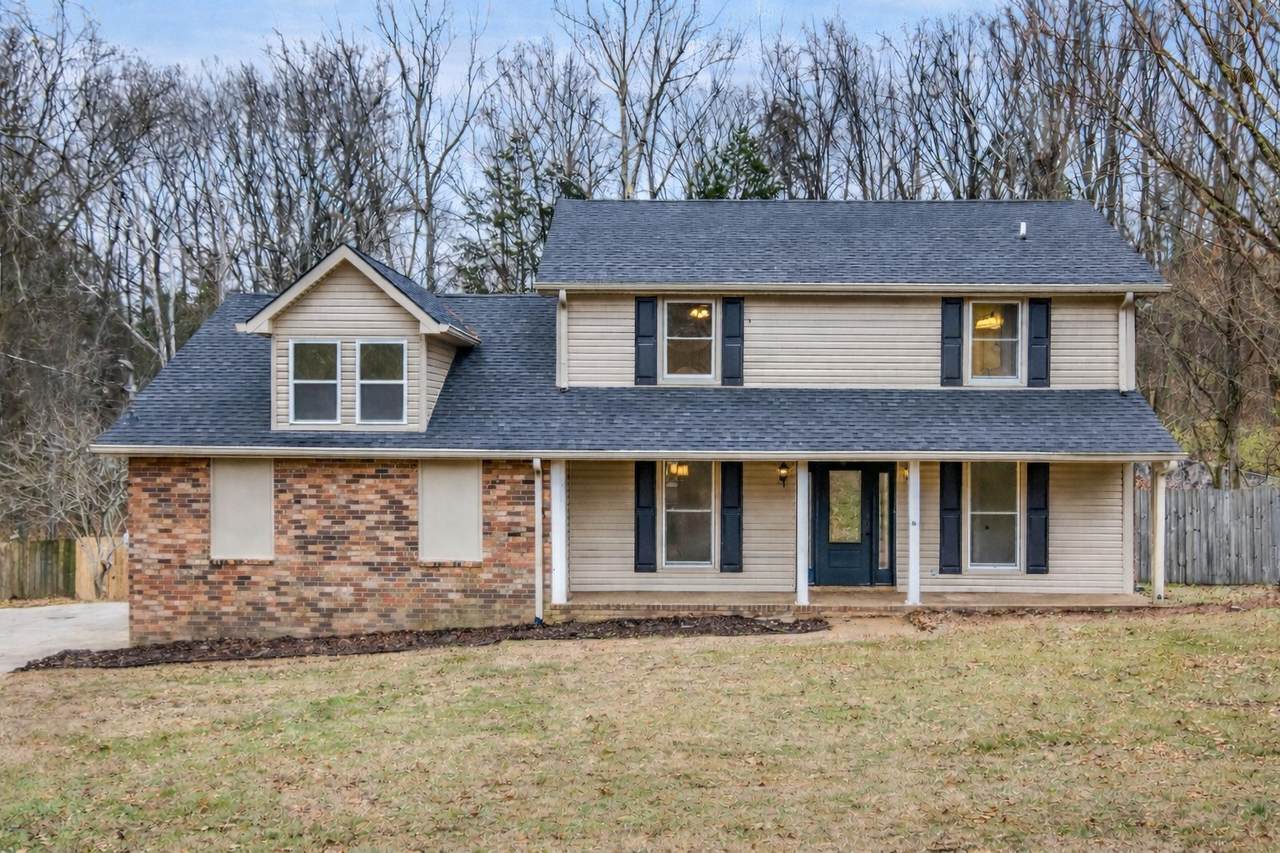 115 Pascal Dr - Photo 1