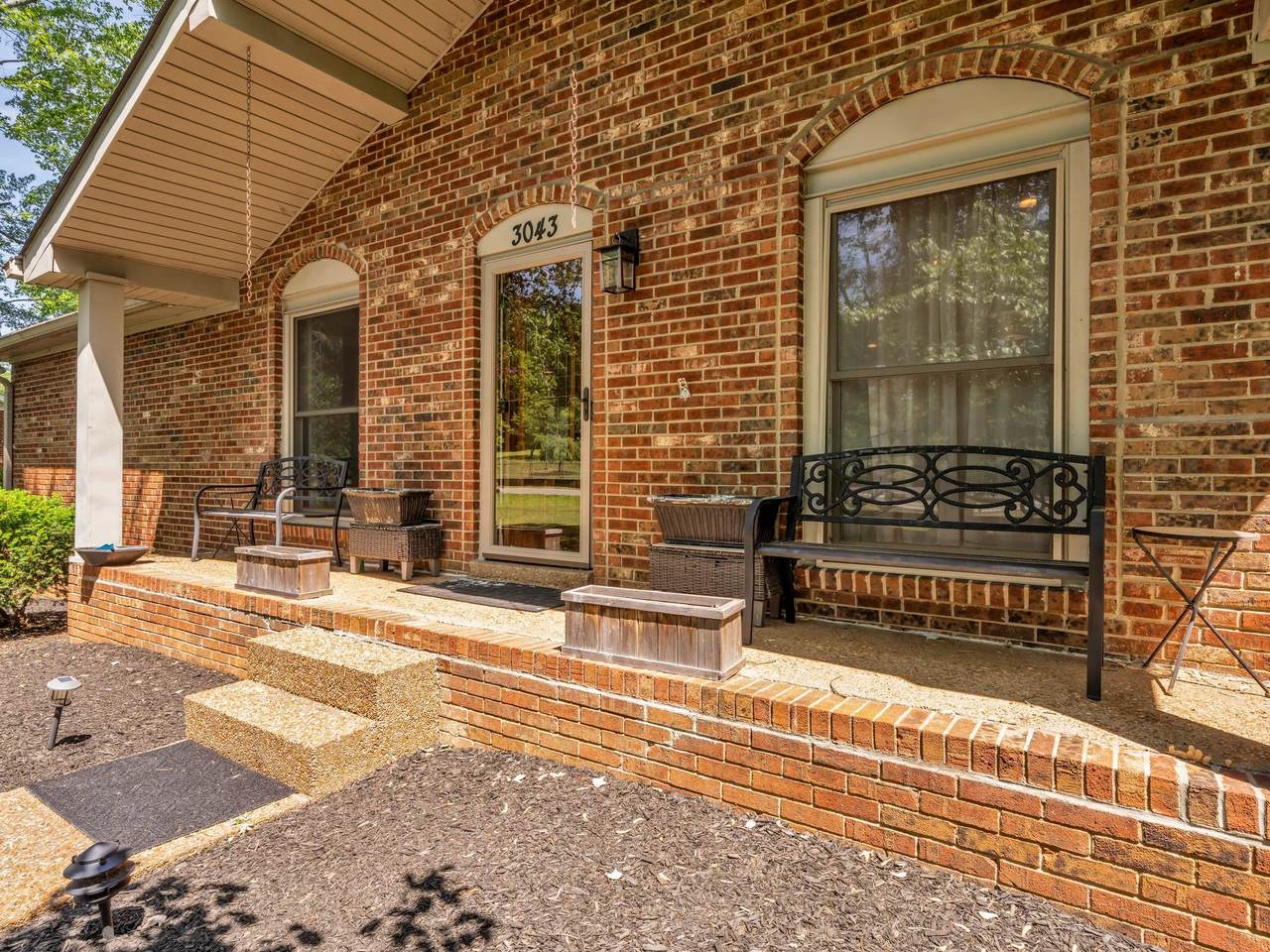 https://bt-photos.global.ssl.fastly.net/nashville/1280_boomver_1_RTC3191462-1.jpg
